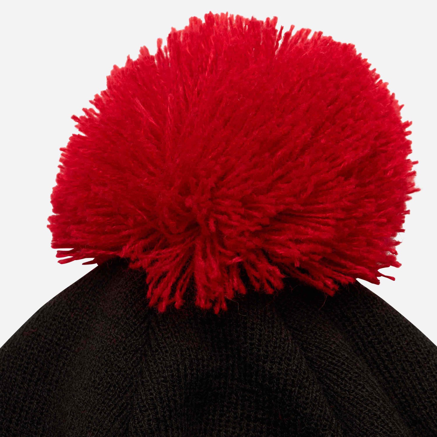 BERRETTO MILAN CON POMPON