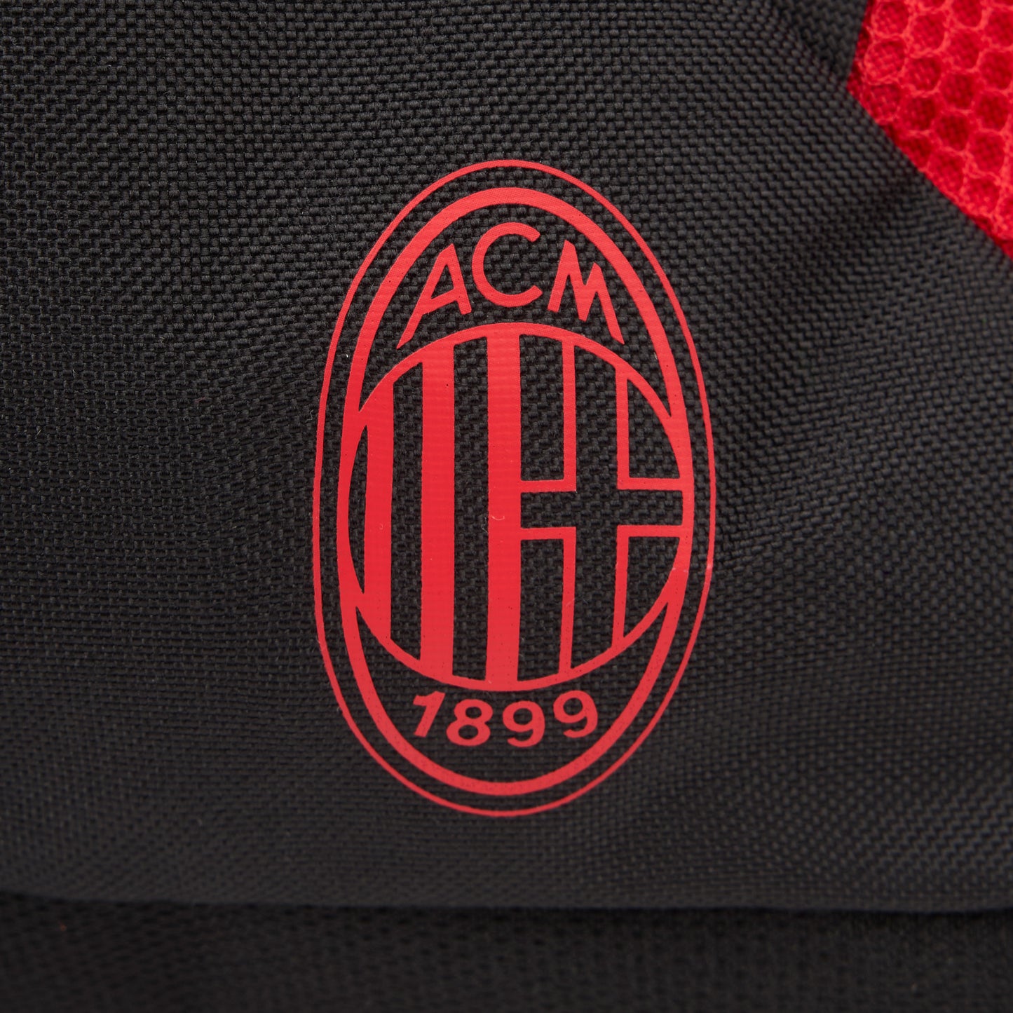 BORSA SPORTIVA NERA E ROSSA MILAN