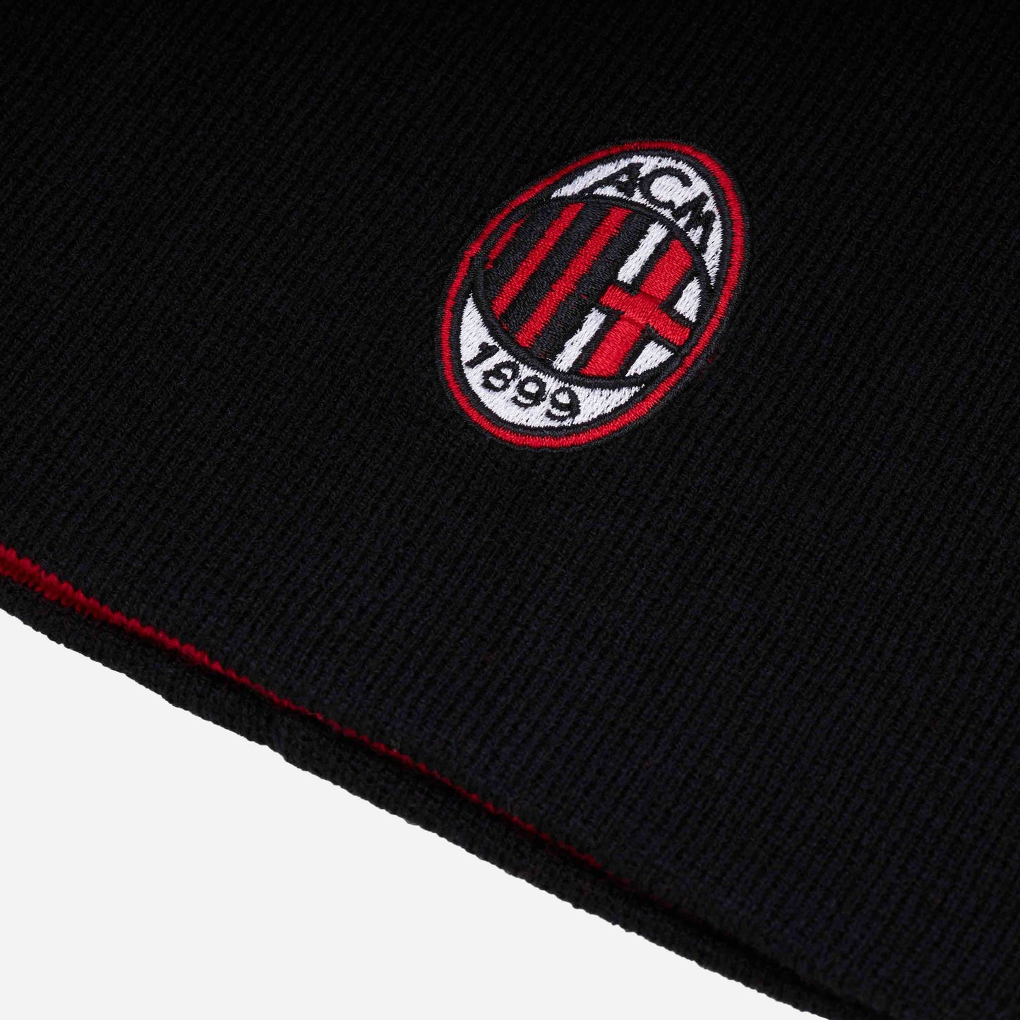 BERRETTO MILAN REVERSIBILE CON RICAMO