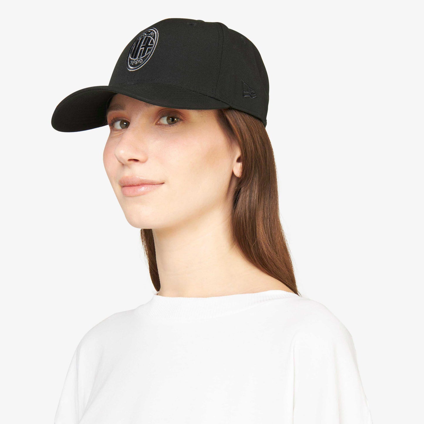 CAPPELLINO 9FORTY® NEW ERA X AC MILAN CON LOGO