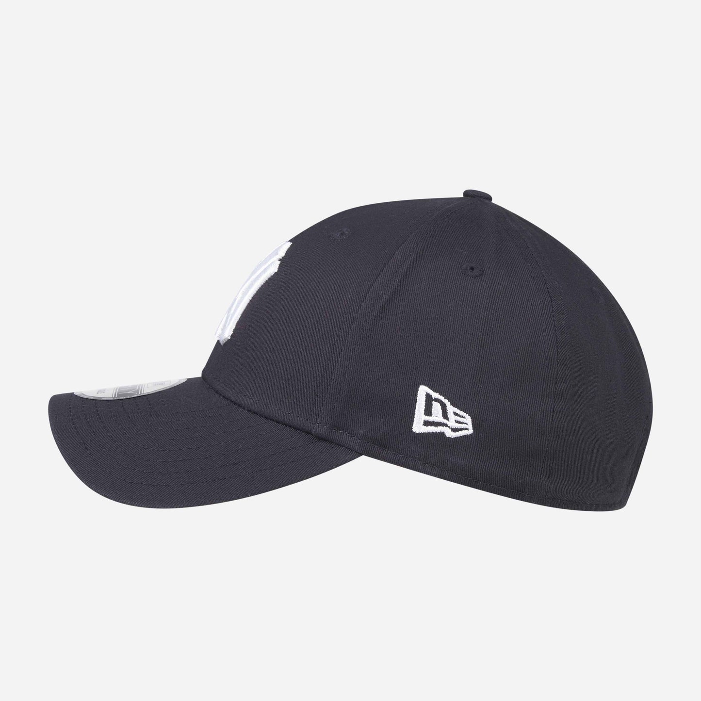 AC Milan x NY Yankees x New Era - CAPPELLINO 9FORTY® CON LOGO YANKEES