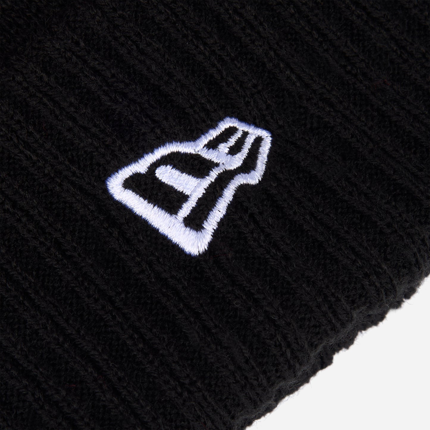 BERRETTO NEW ERA X AC MILAN NERO E ROSSO CON POMPOM
