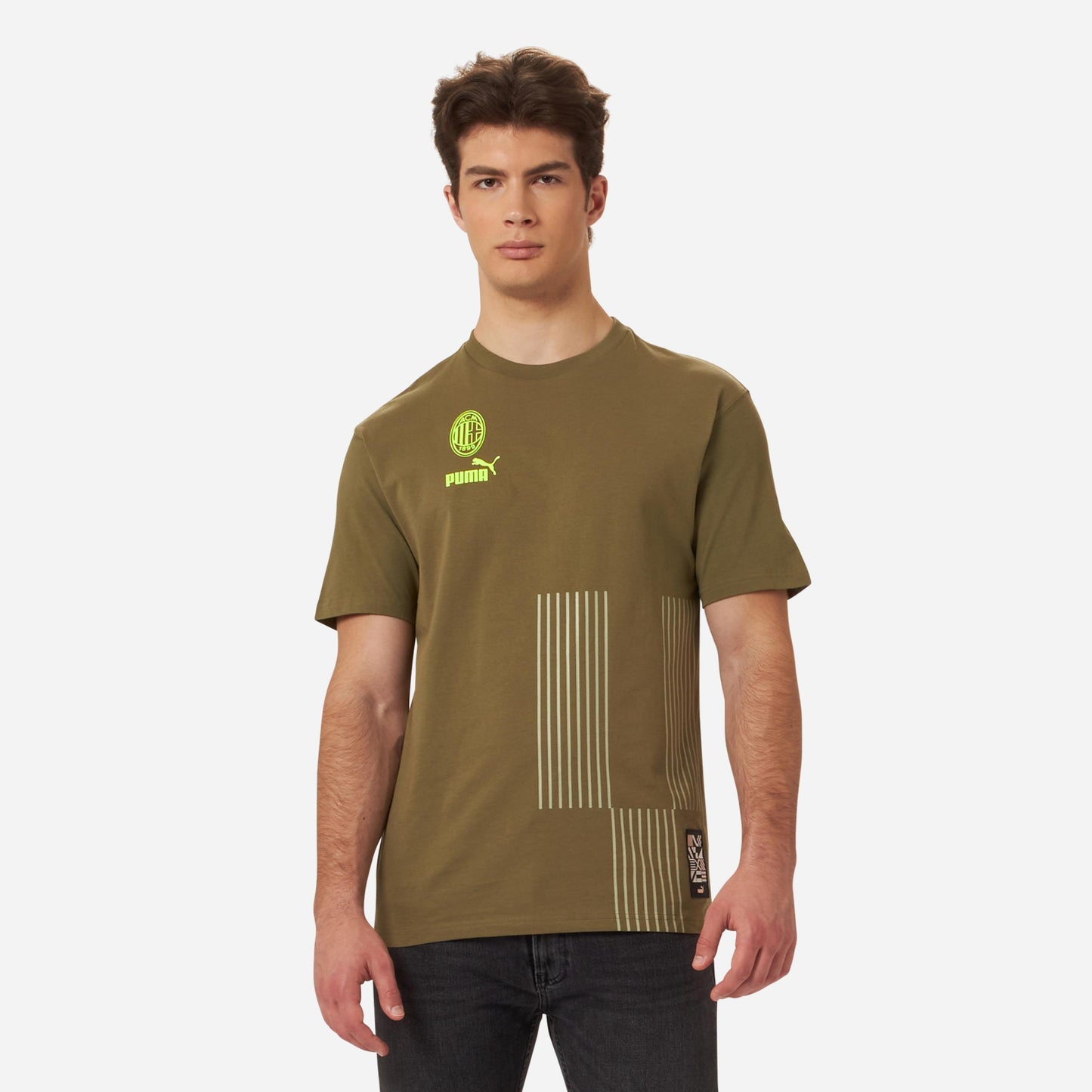 T-SHIRT MILAN CON STAMPE E PATCH