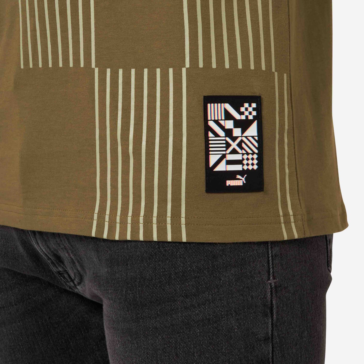 T-SHIRT MILAN CON STAMPE E PATCH