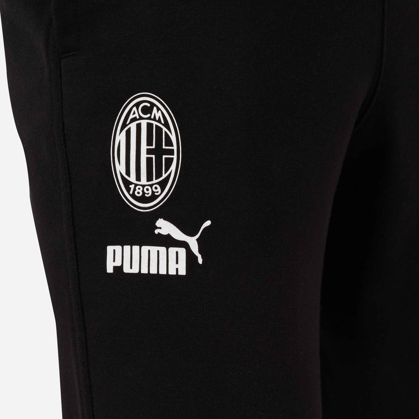 MILAN SWEATPANTS WITH CARGO-STYLE POCKET