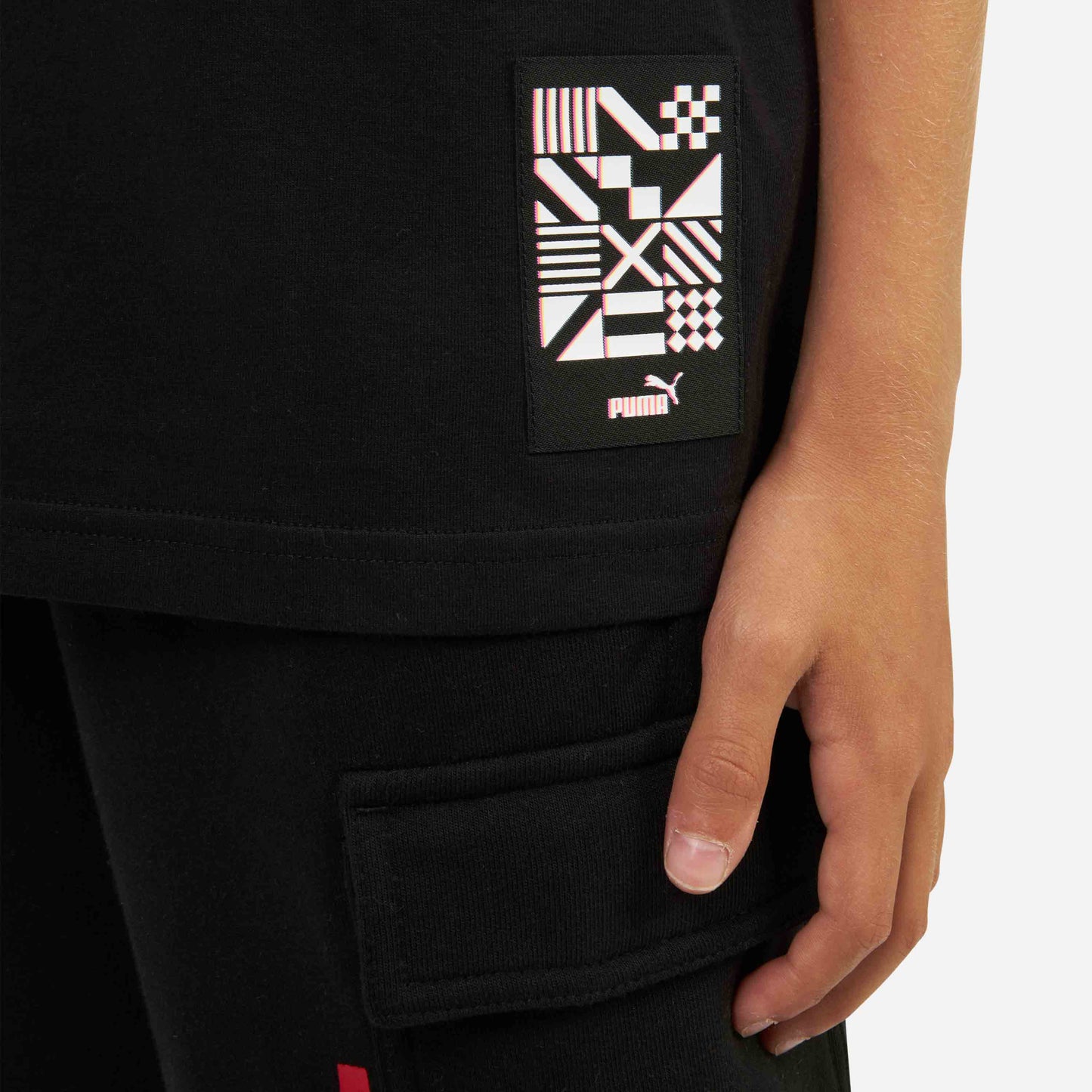 T-SHIRT MILAN BAMBINO CON STAMPE E PATCH