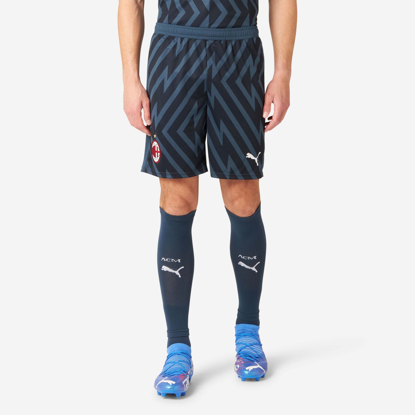 MILAN GOALKEEPER THIRD 2023/24 SHORTS