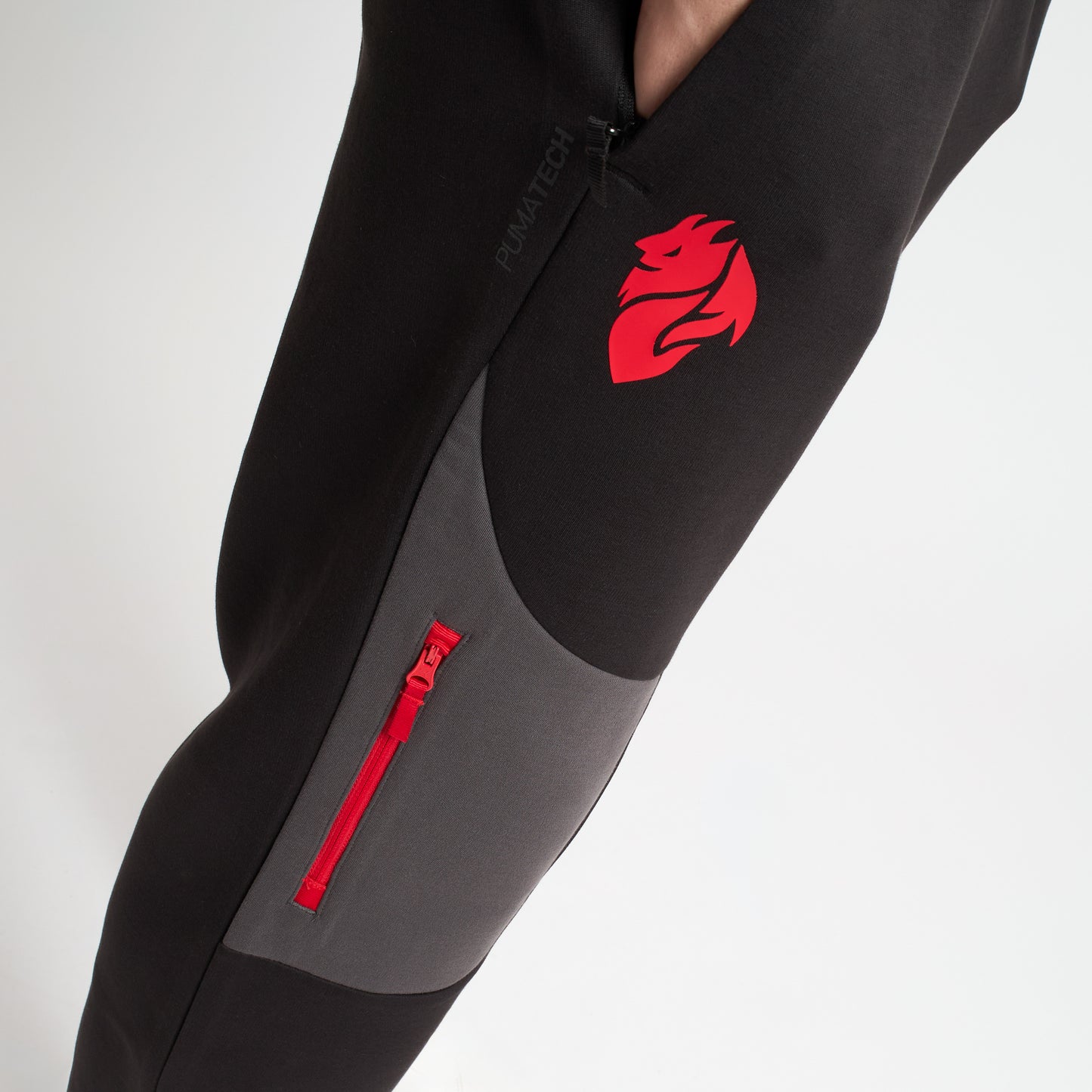 MILAN PUMATECH 2025/26 BLACK PANTS WITH POCKETS