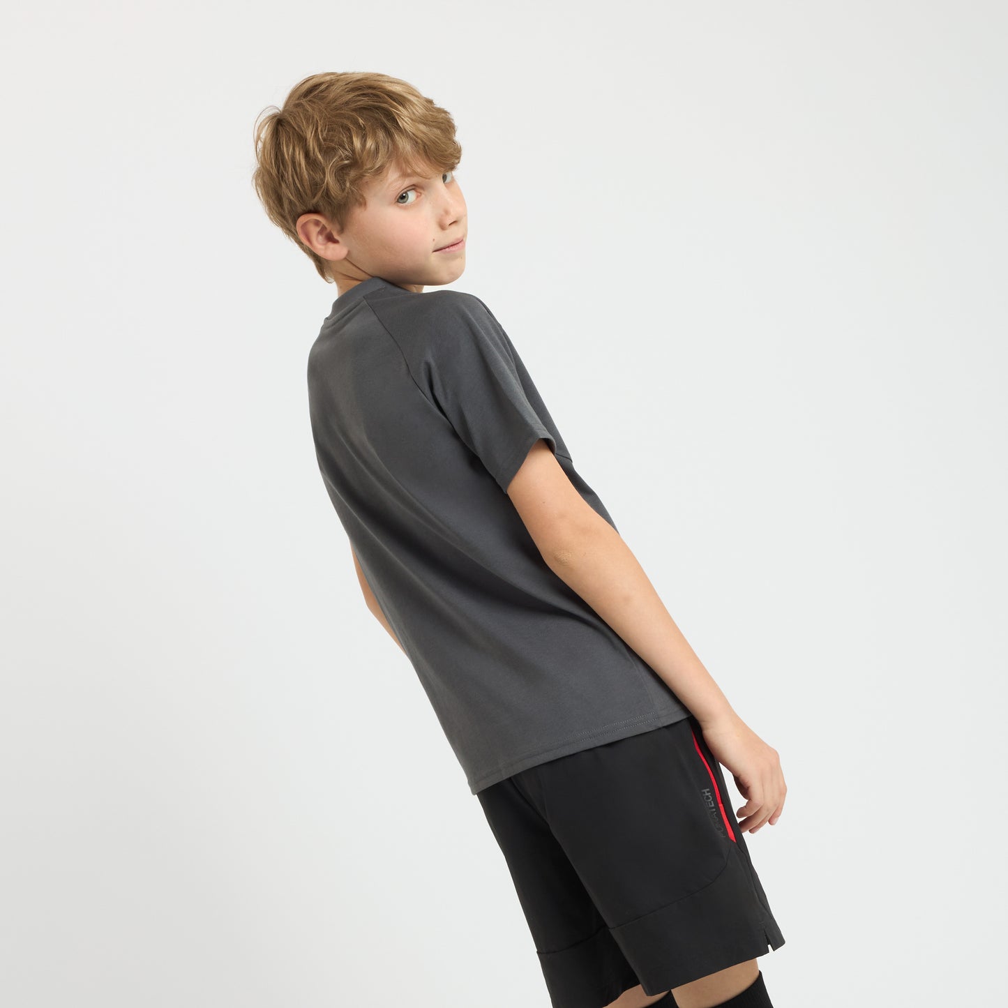 T-SHIRT GRIGIA BAMBINO MILAN PUMATECH 2025/26