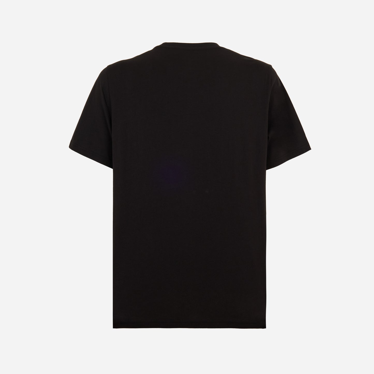 T-SHIRT NERA MILAN ESSENTIAL