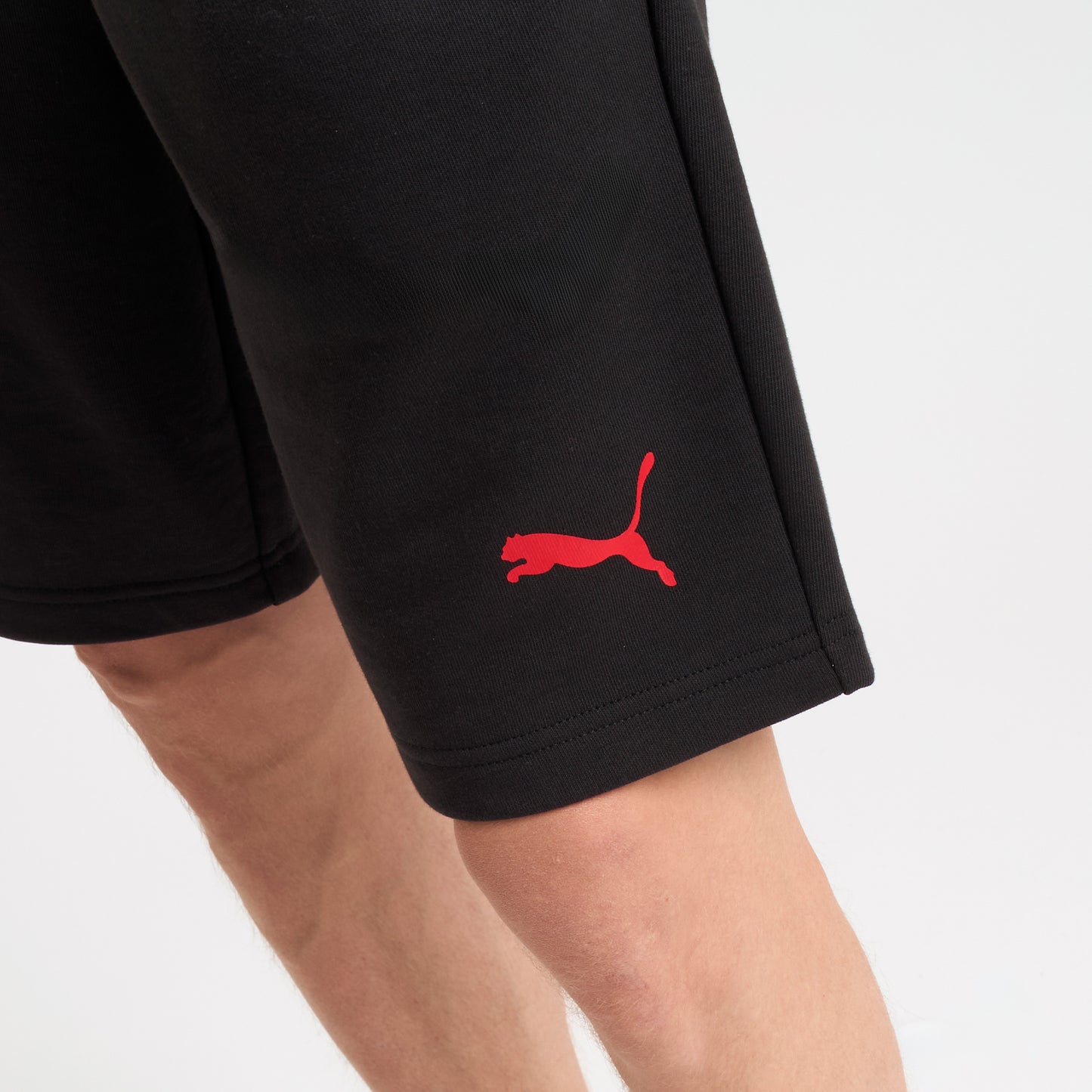 PANTALONCINI NERI MILAN ESSENTIAL