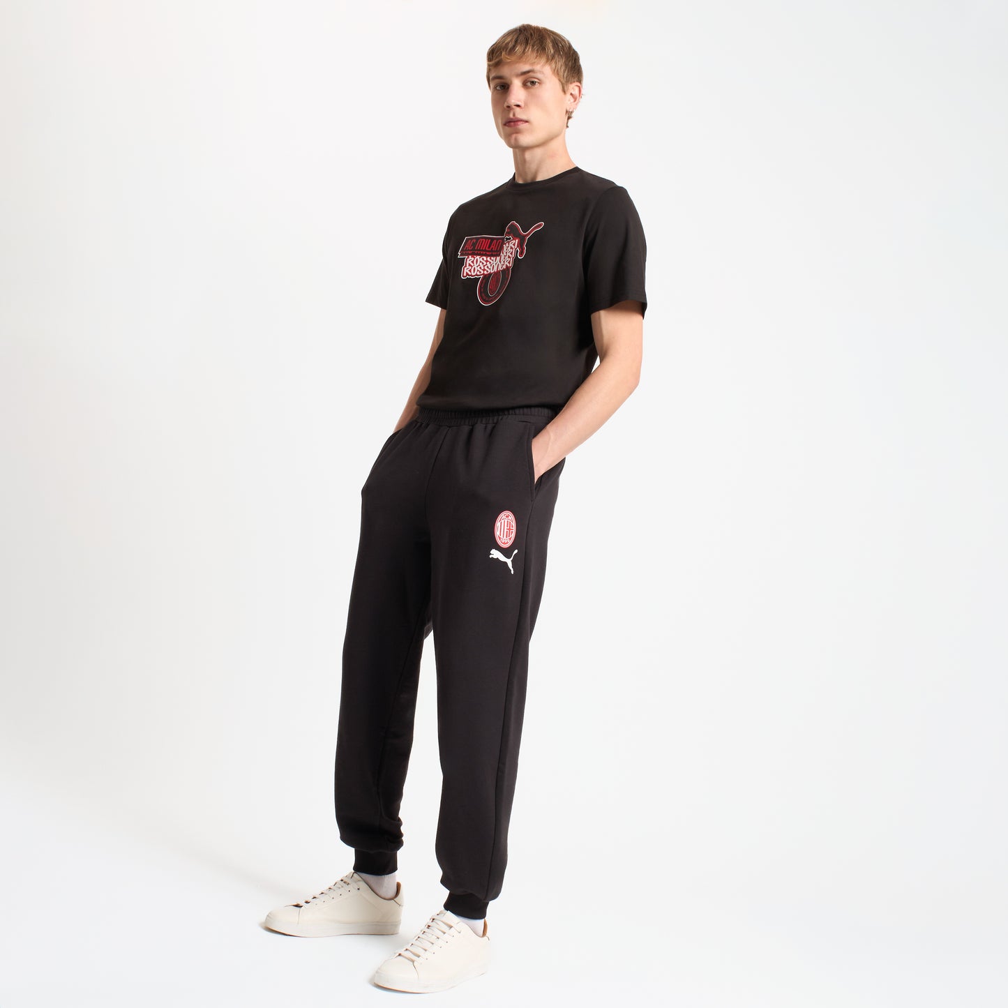 AC MILAN BLACK PANTS WITH ROSSONERI GRAPHIC CULTURE COLLECTION