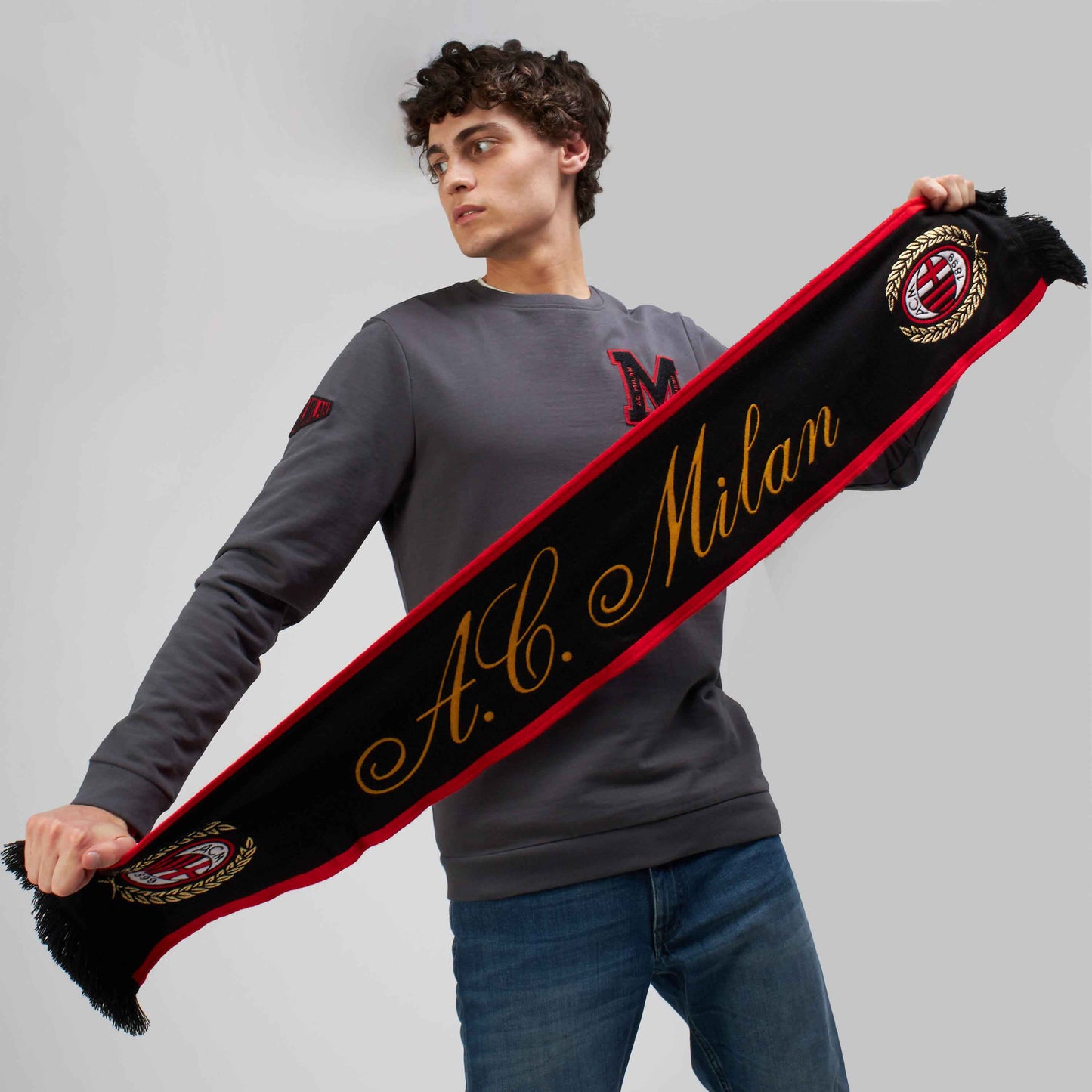 SCIARPA DOUBLE FACE MILAN CON LOGO E DETTAGLI IN ORO