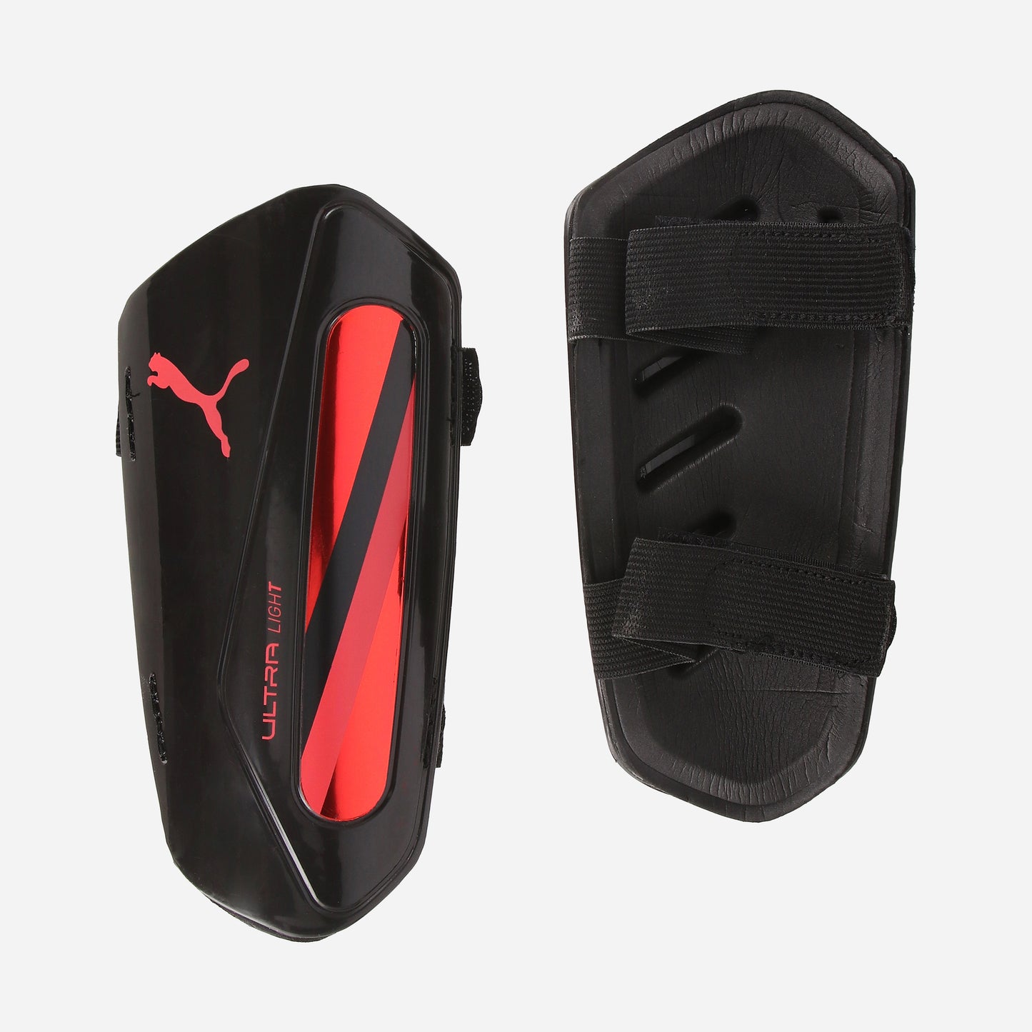 AC MILAN SHIN GUARDS ESSENTIAL COLLLECTION