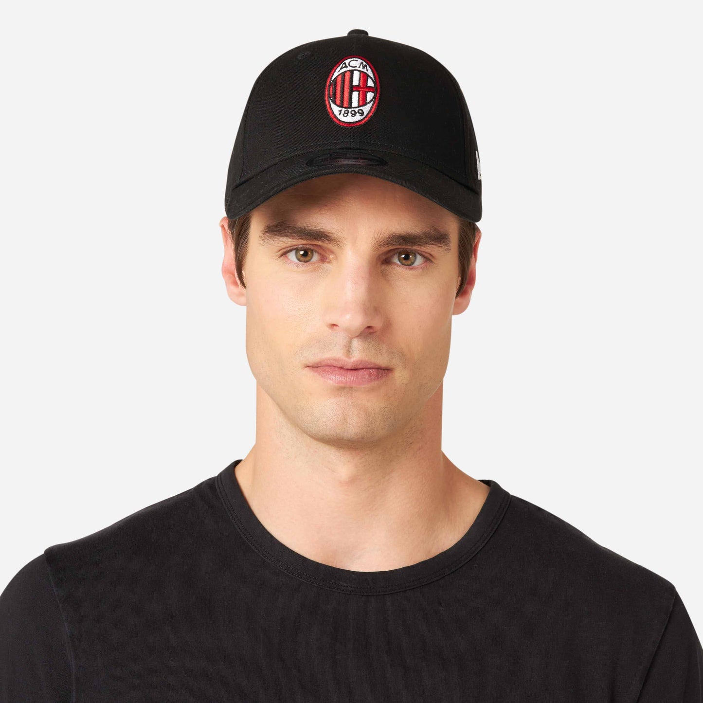 CAPPELLINO 9FORTY® NEW ERA X AC MILAN CON LOGO