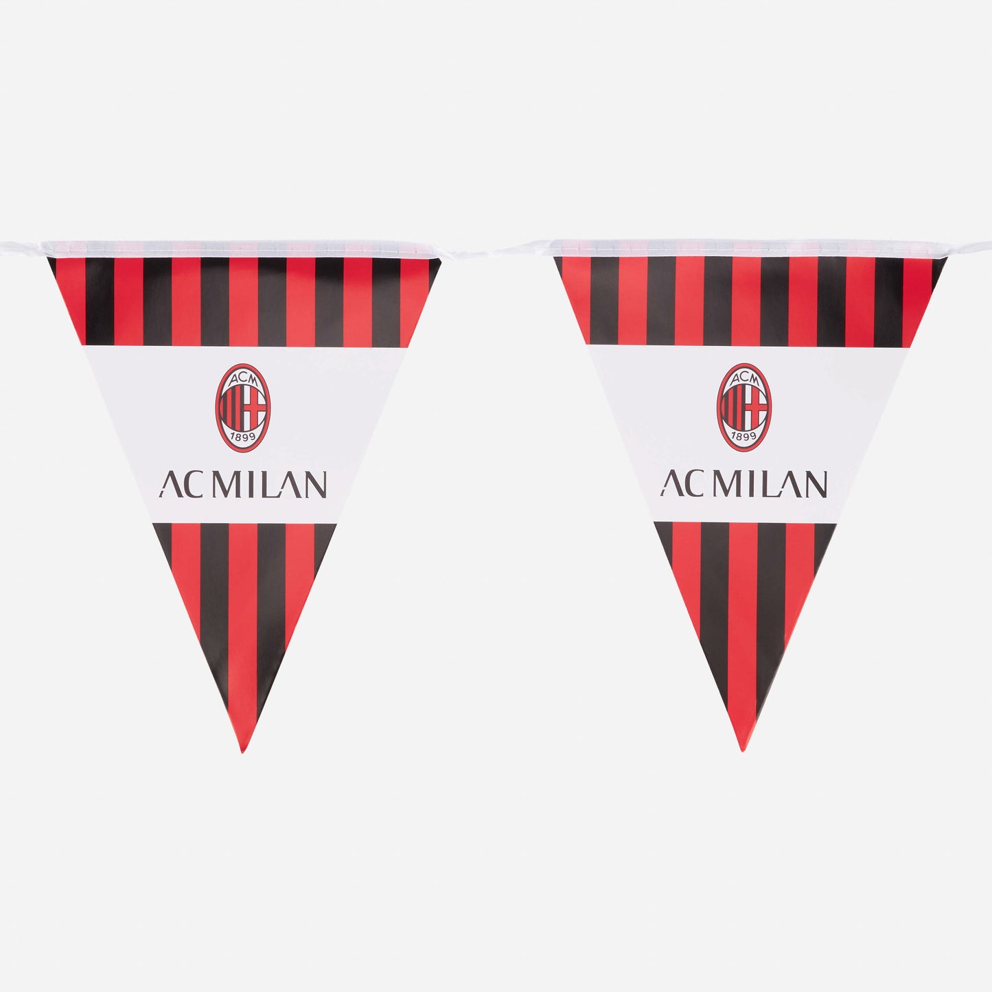 Paper triangular flags garland Milan
