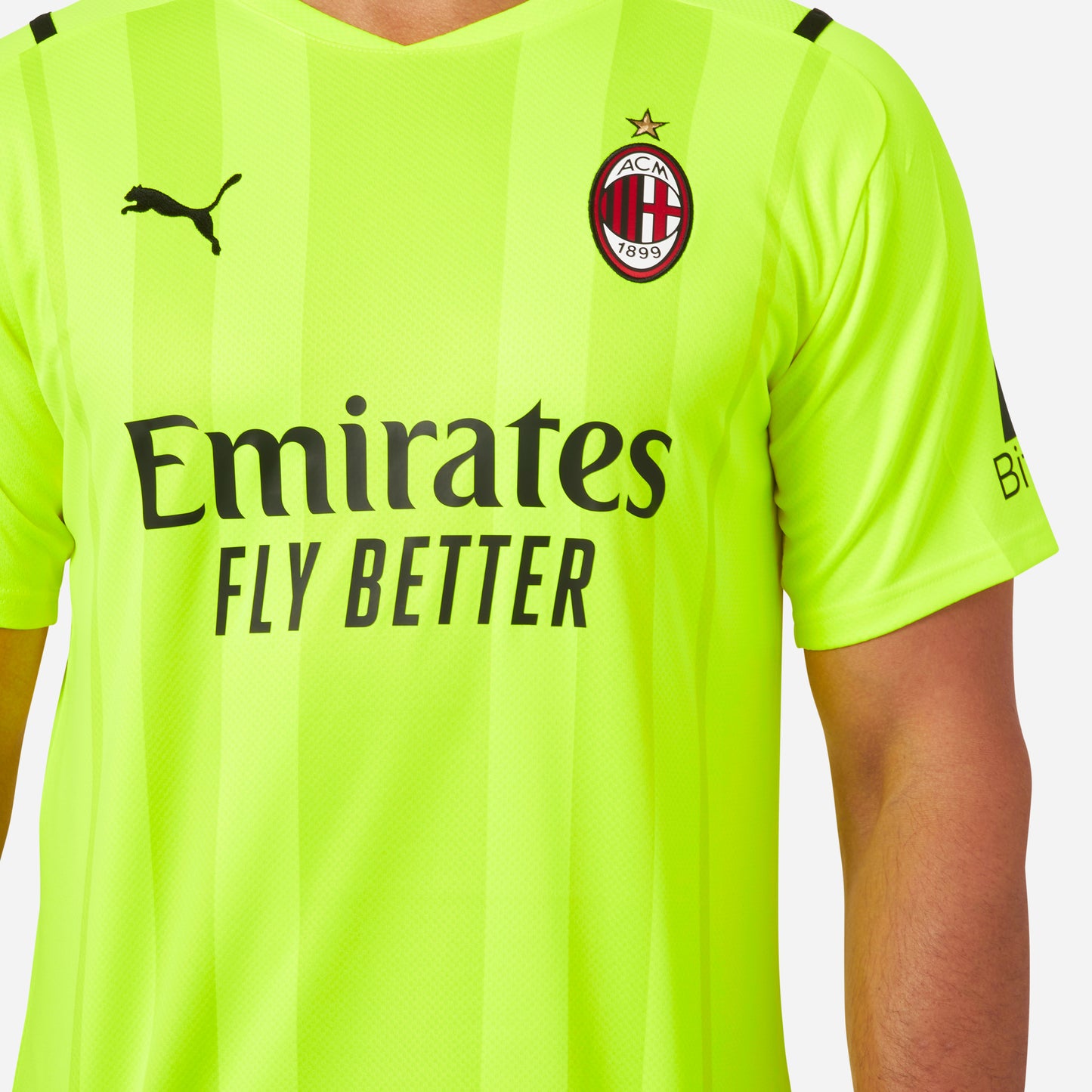 MILAN GOALKEEPER AUTHENTIC 2021/22 JERSEY M. MAIGNAN