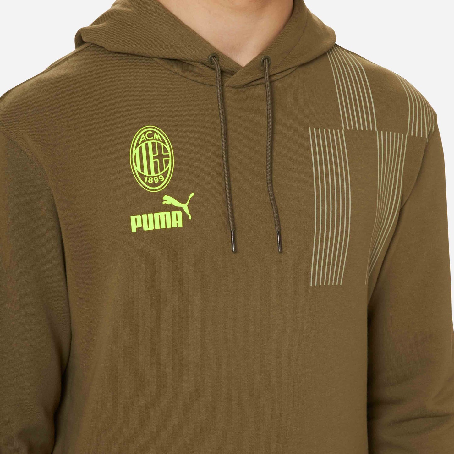 FELPA MILAN CON CAPPUCCIO E TASCA FRONTALE