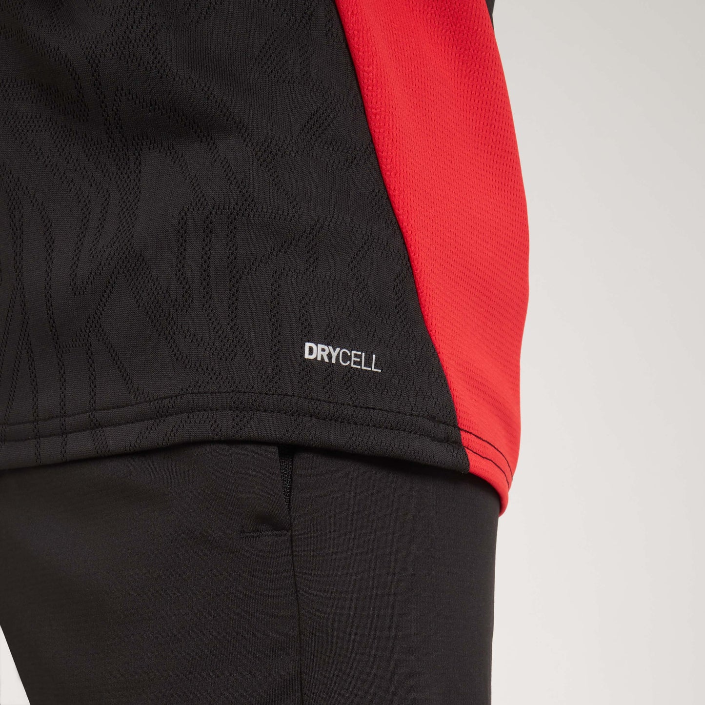 MILAN TRAINING 2024/25 KIDS’ JERSEY