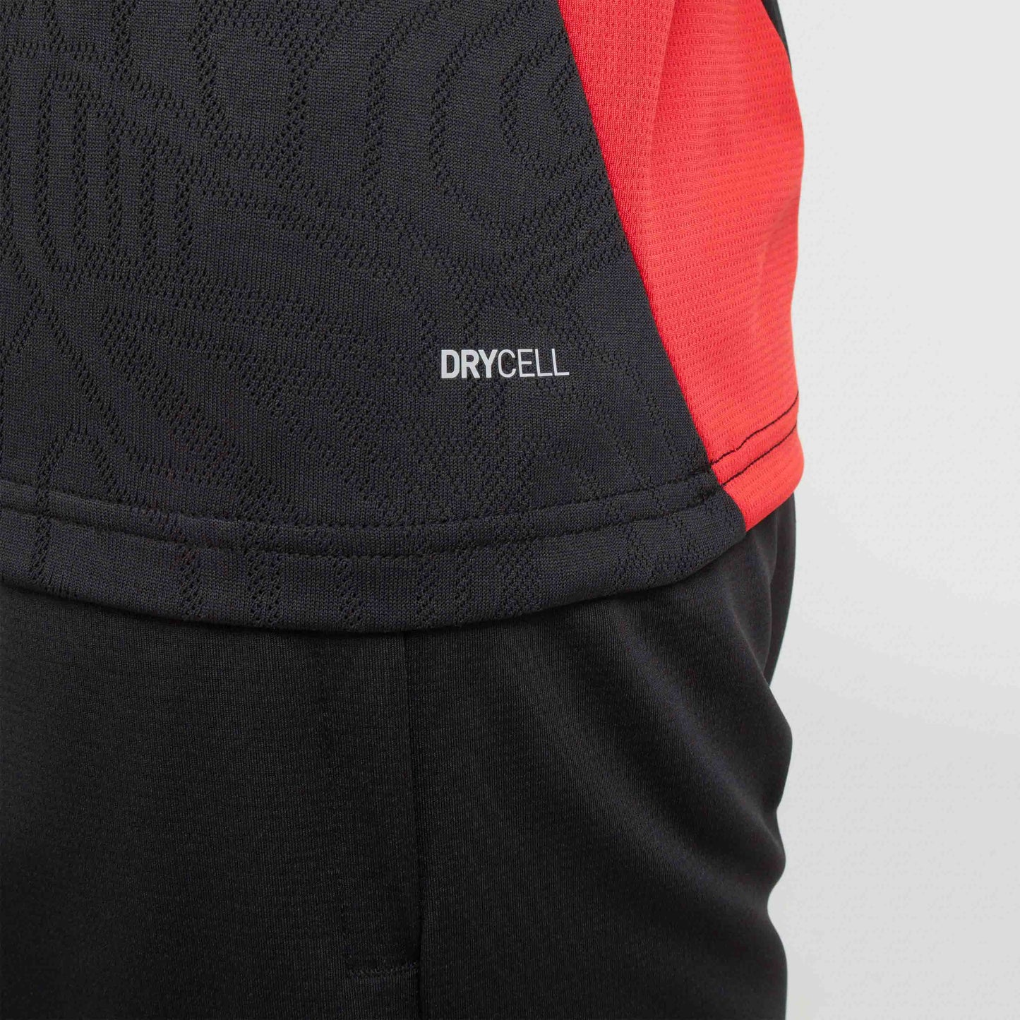 MILAN SLEEVELESS TRAINING 2024/25 JERSEY