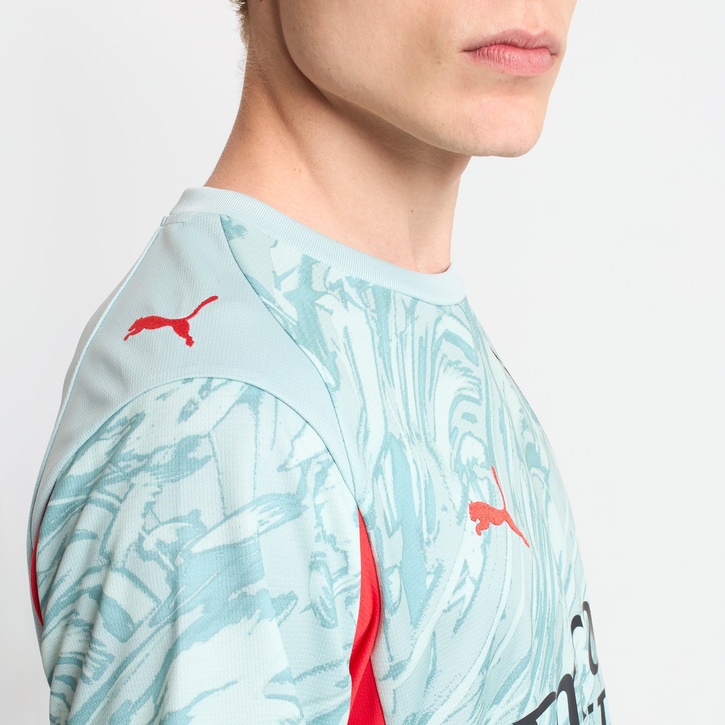 MILAN GOALKEEPER HOME 2025/26 JERSEY