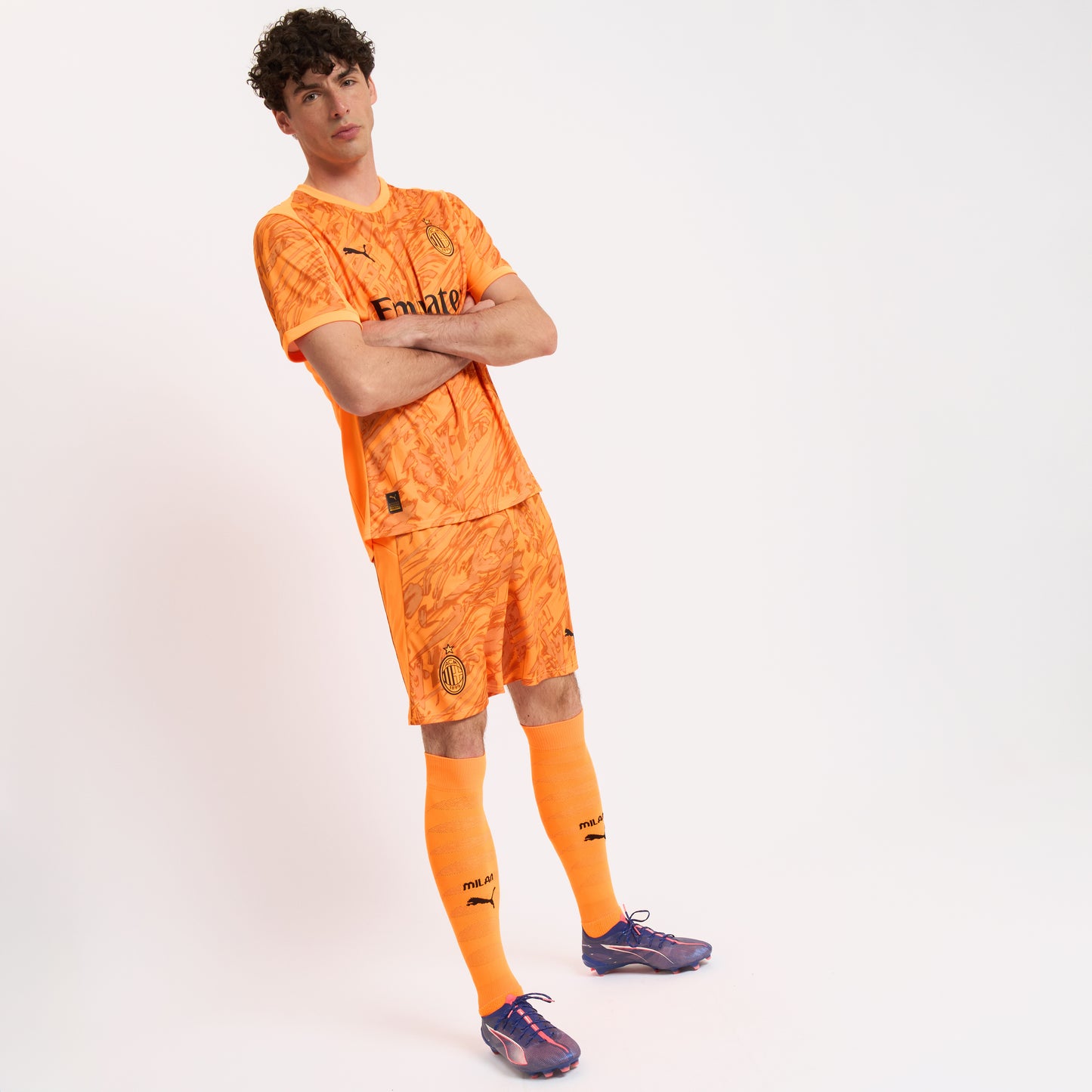 MILAN GOALKEEPER AWAY 2025/26 JERSEY