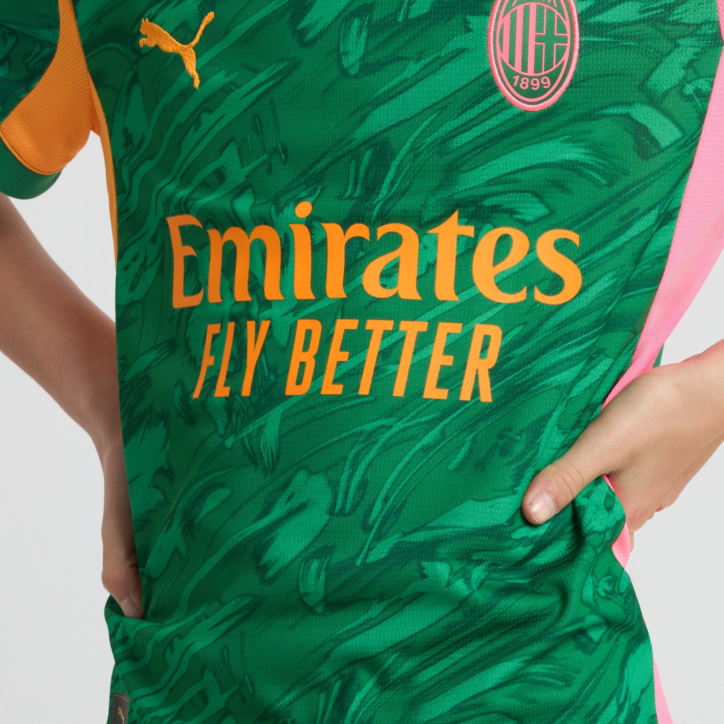 MILAN GOALKEEPER THIRD 2025/26 KIDS' JERSEY