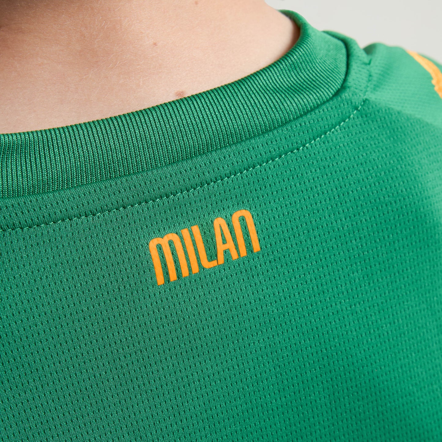 MILAN GOALKEEPER THIRD 2025/26 KIDS' JERSEY
