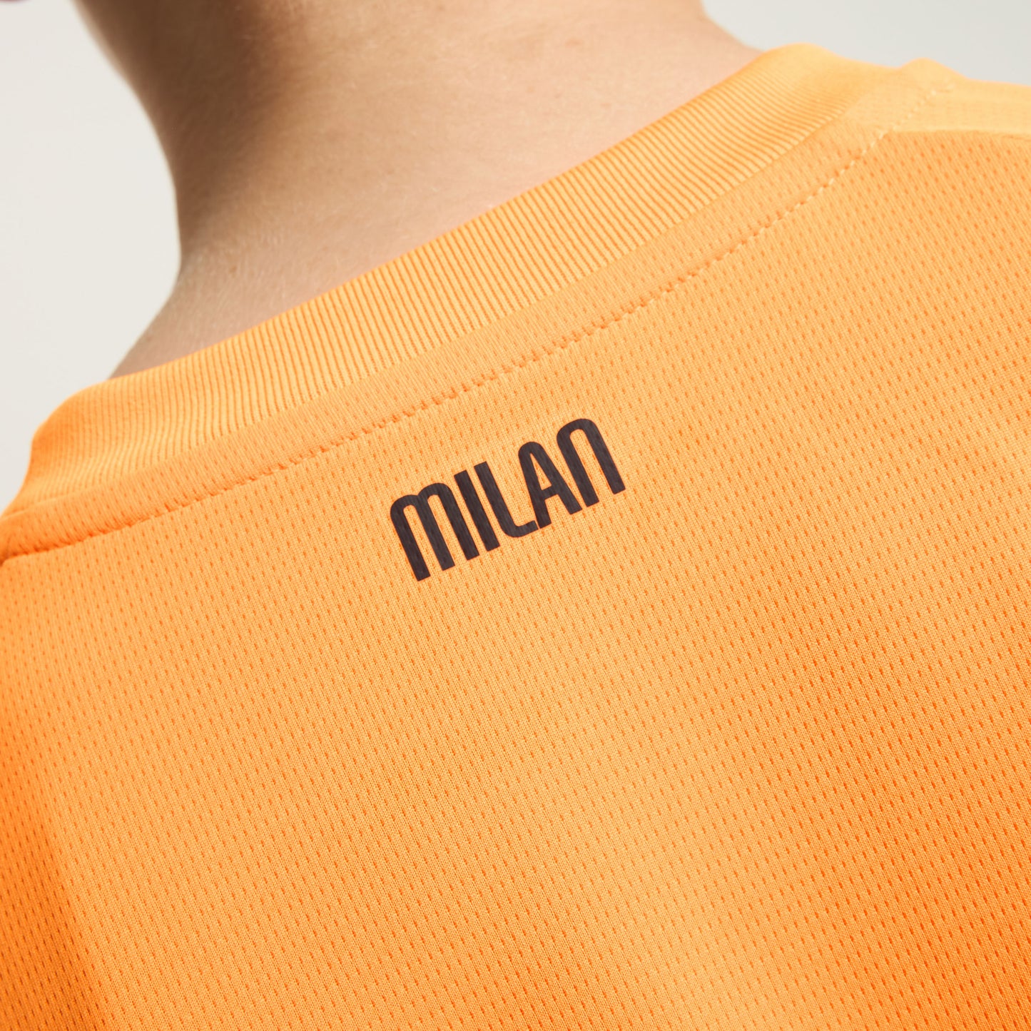 MILAN GOALKEEPER AWAY 2025/26 KIDS' JERSEY