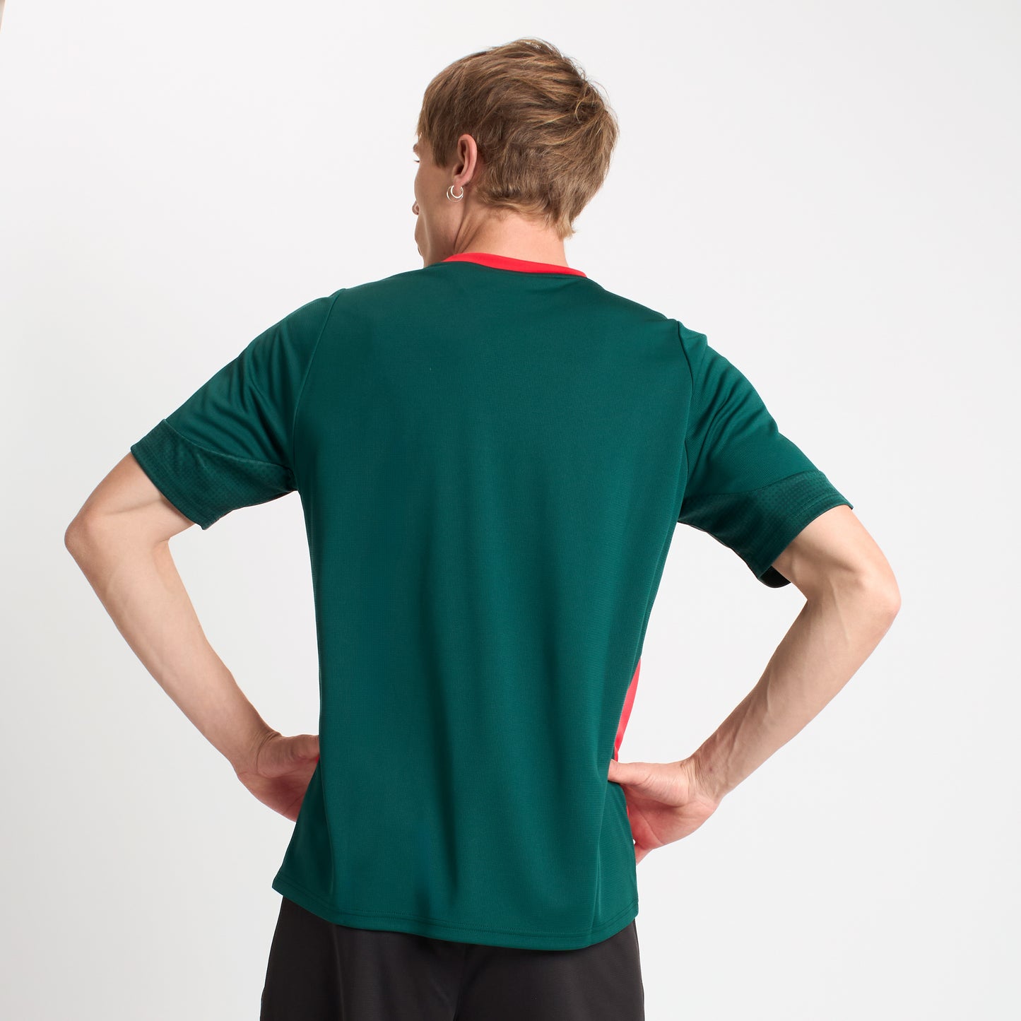 MILAN TRAINING 2025/26 GREEN JERSEY