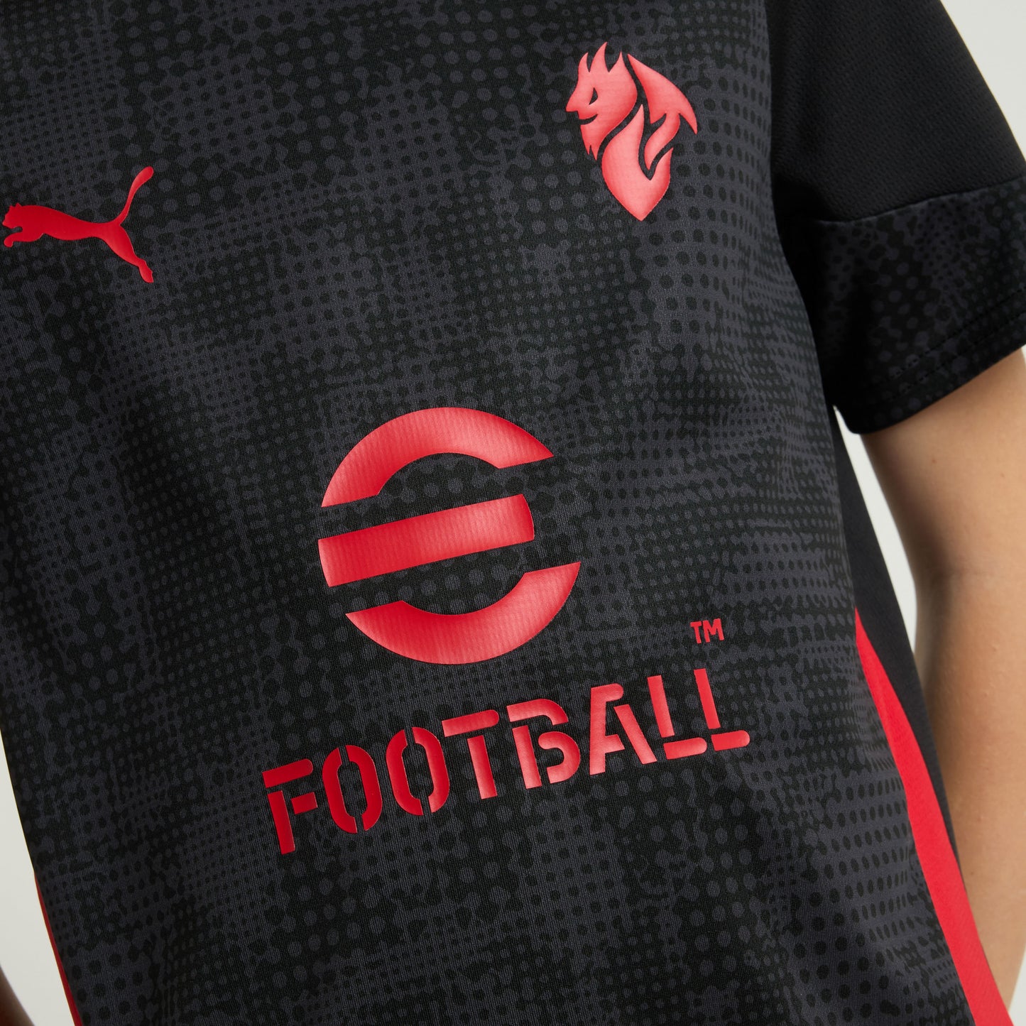 MILAN TRAINING 2025/26 KIDS' BLACK JERSEY