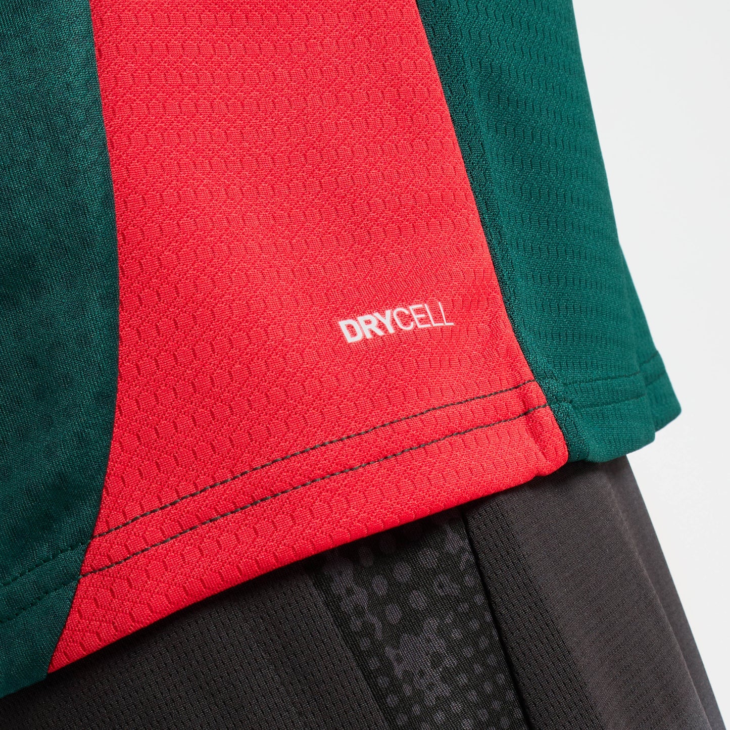 MILAN 1/4 ZIP LONG-SLEEVE TRAINING 2025/26 GREEN JERSEY