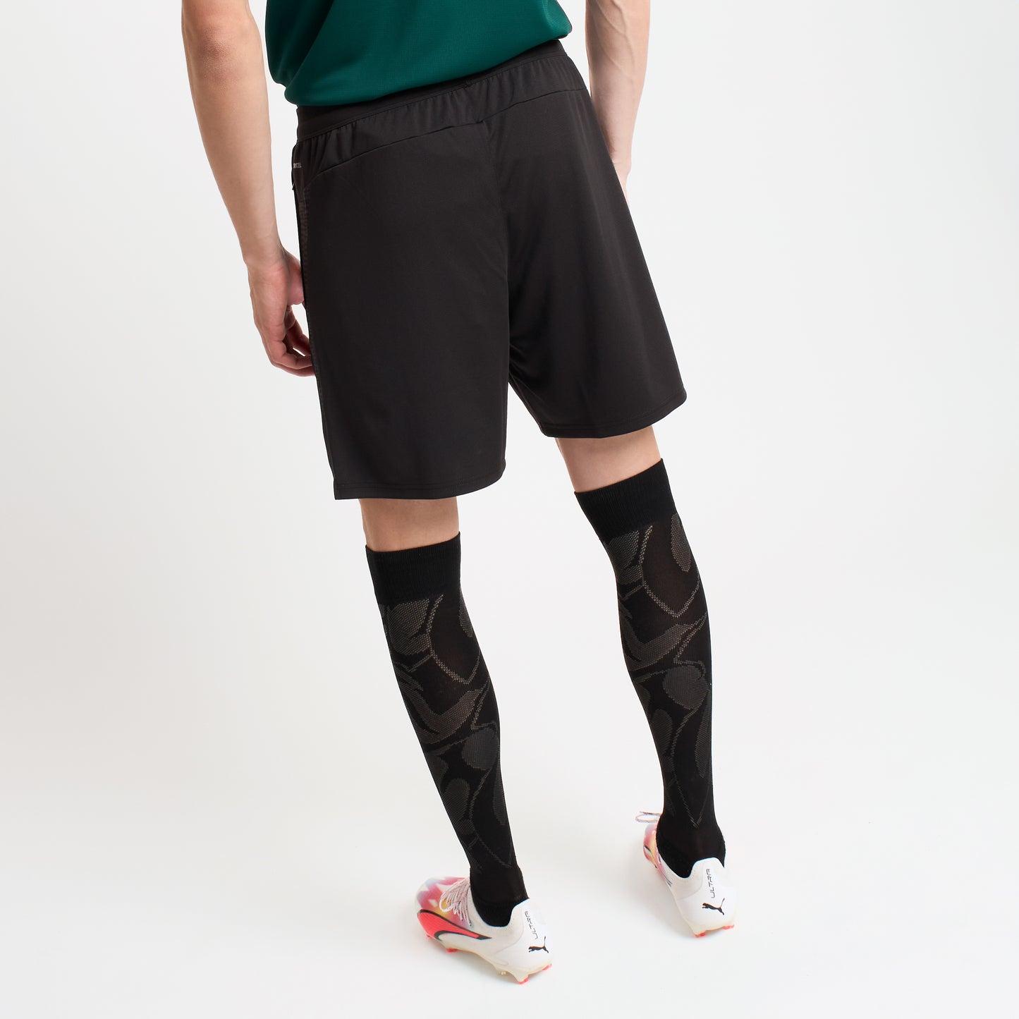 MILAN TRAINING 2025/26 BLACK SHORTS