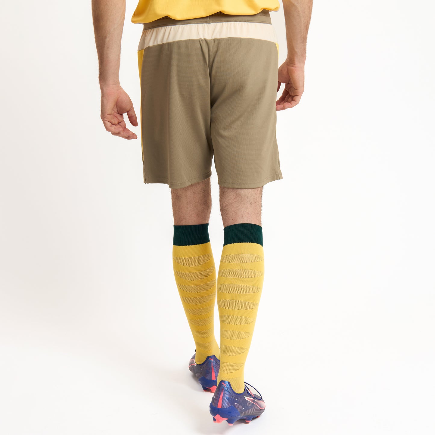 MILAN TRAINING 2025/26 BEIGE SHORTS