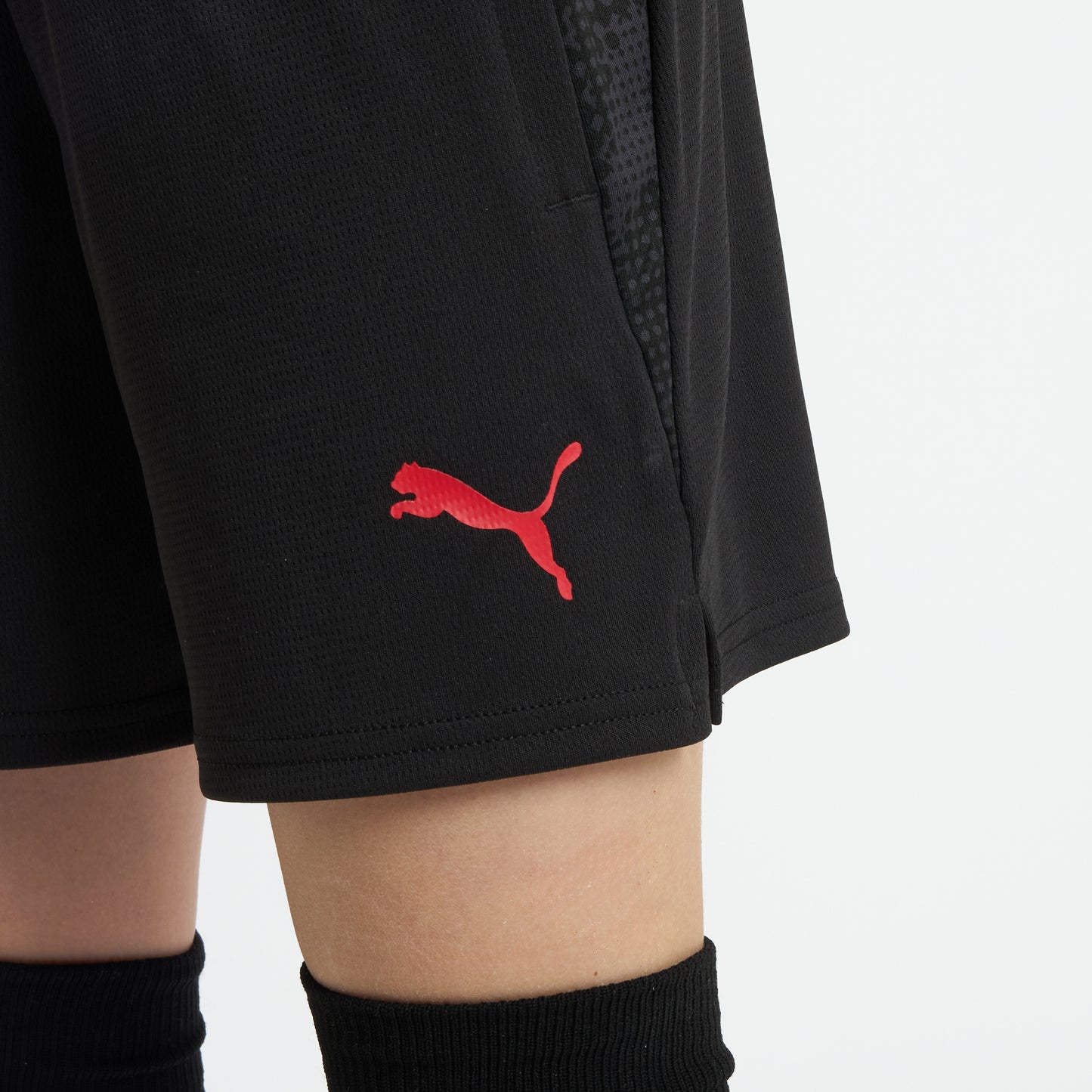 MILAN TRAINING 2025/26 KIDS' BLACK SHORTS