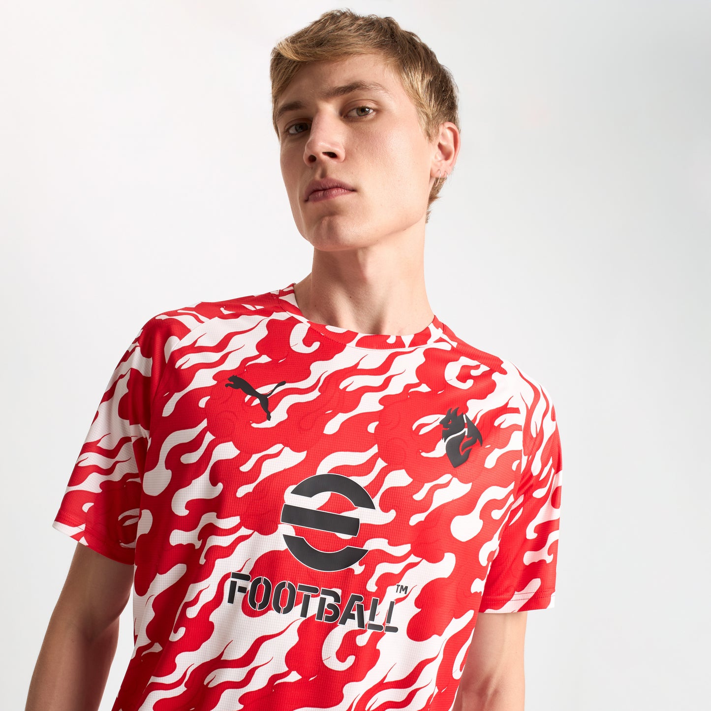 MILAN PREMATCH 2025/26 RED AND WHITE T-SHIRT