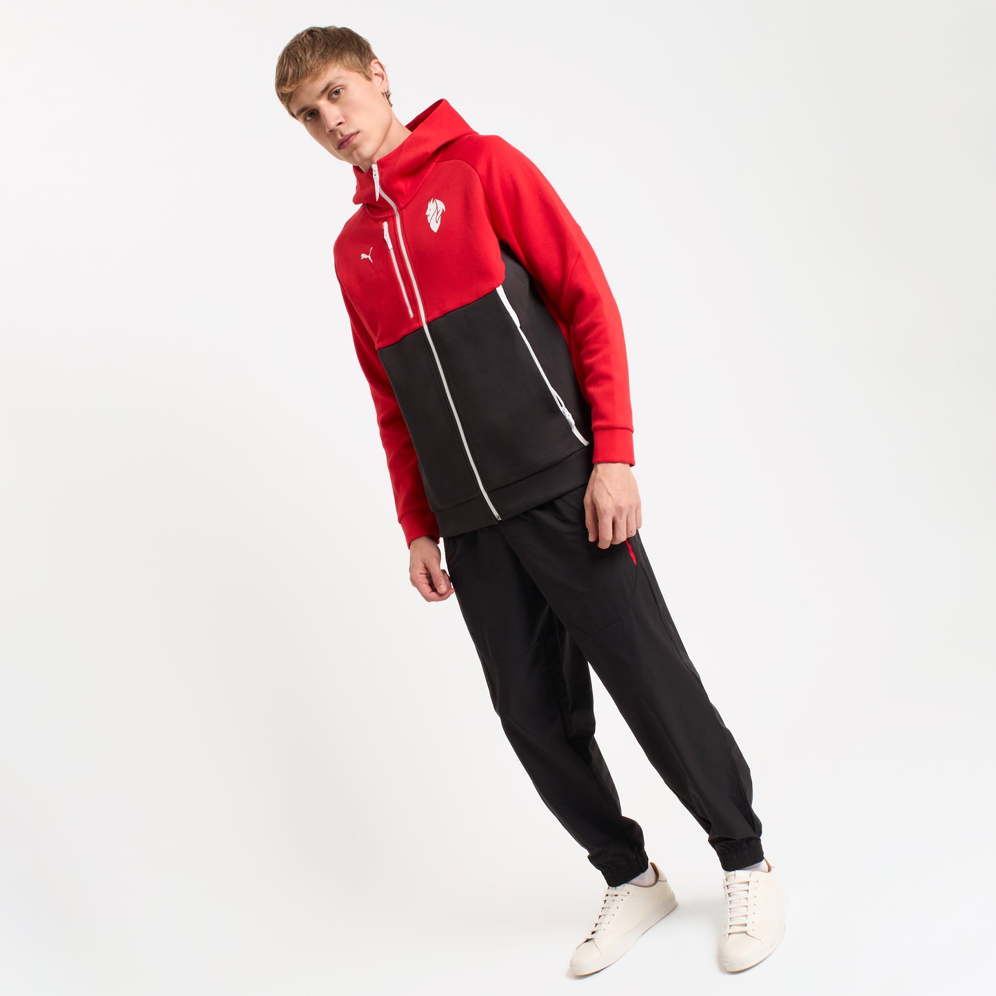 MILAN PUMATECH 2025/26 RED JACKET WITH ZIPPER AND HOOD