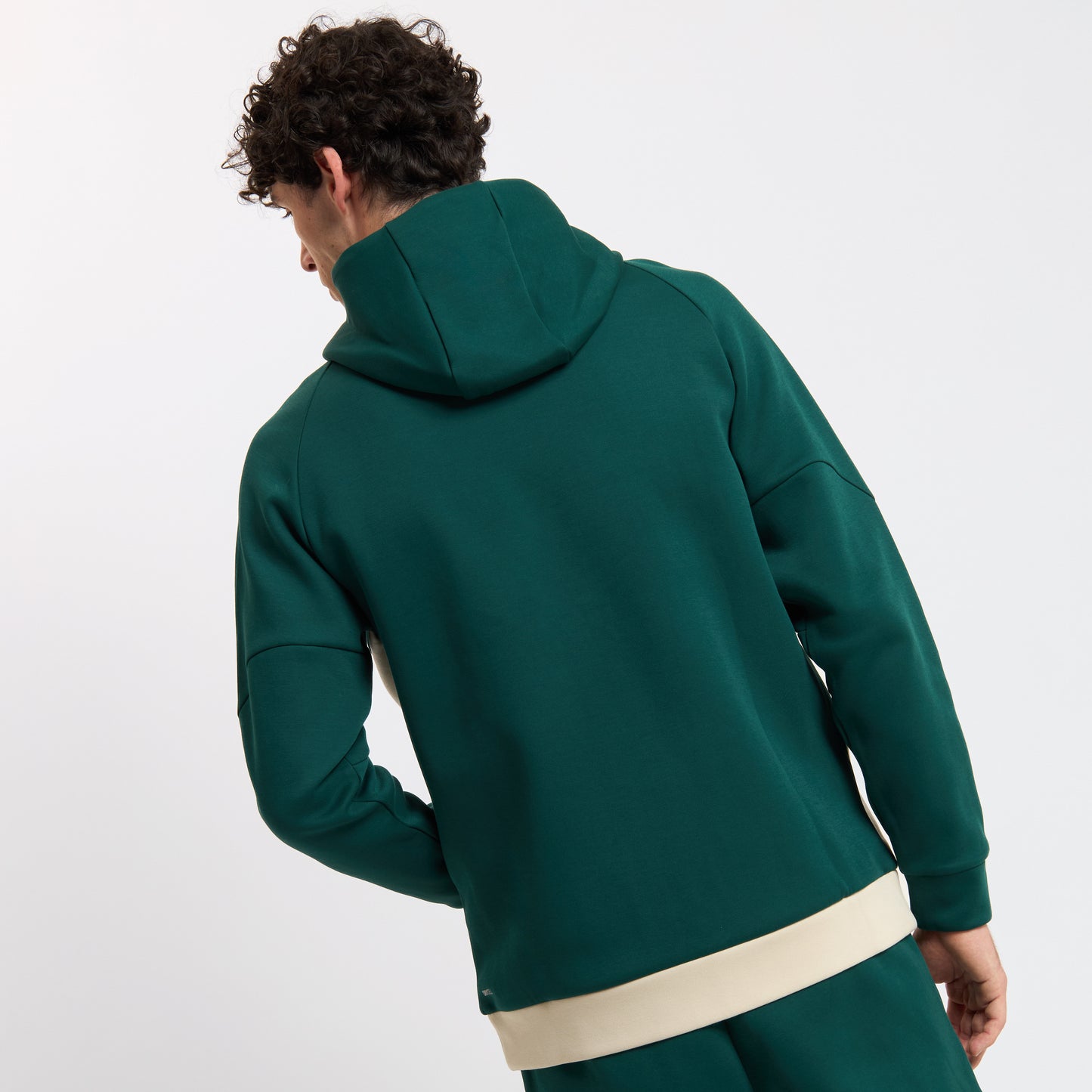 MILAN PUMATECH 2025/26 GREEN JACKET WITH ZIPPER AND HOOD