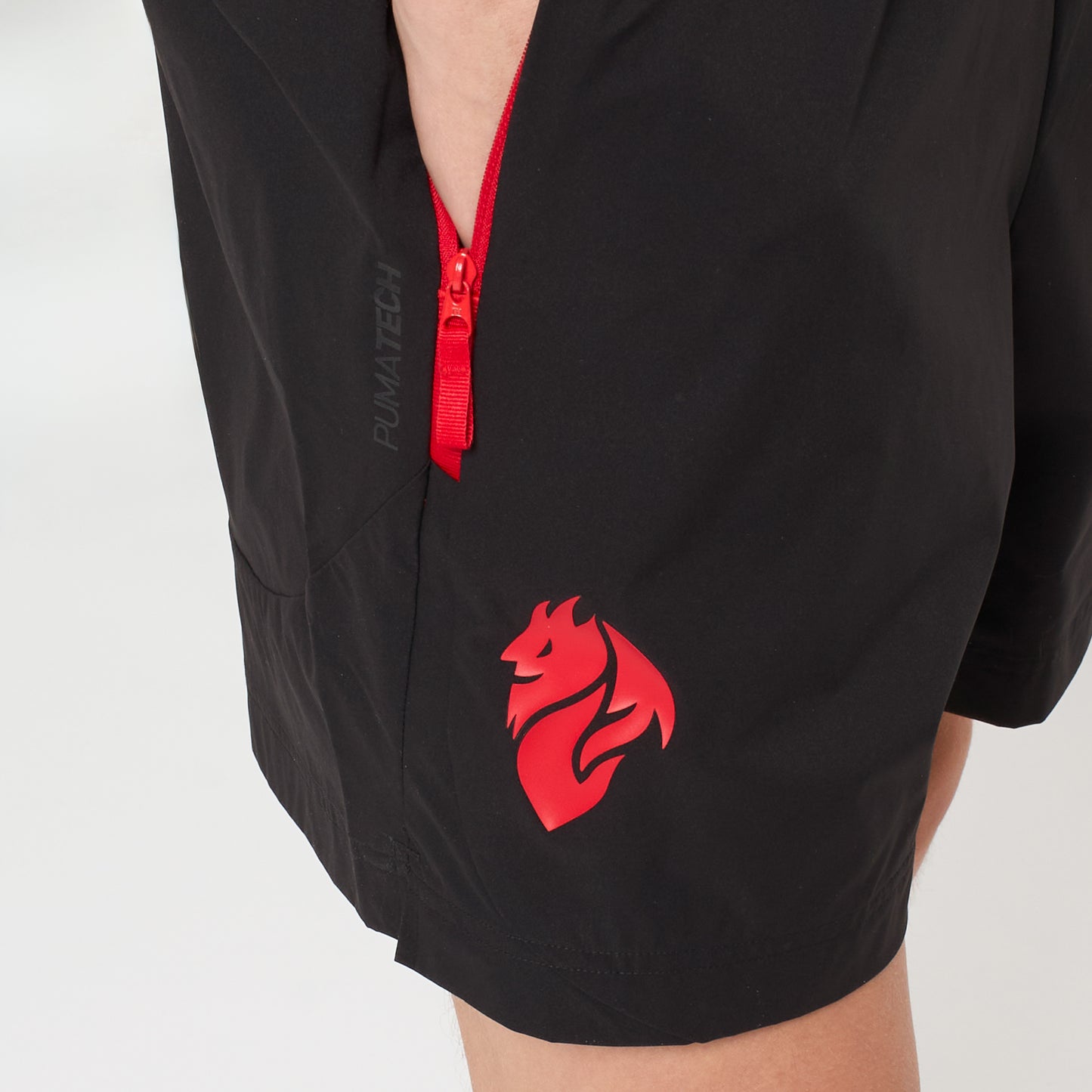 MILAN PUMATECH 2025/26 BLACK SHORTS WITH POCKETS