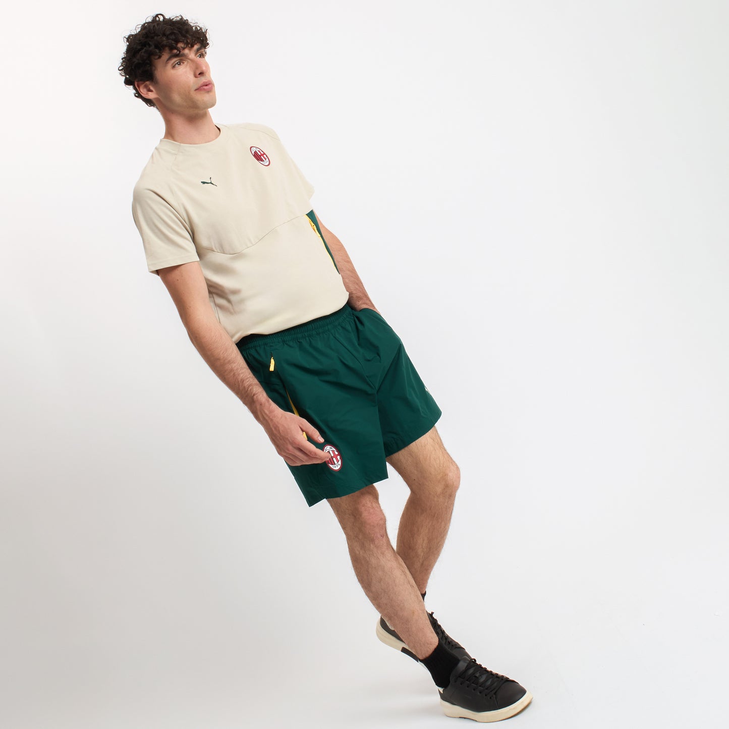 MILAN PUMATECH 2025/26 GREEN SHORTS WITH POCKETS
