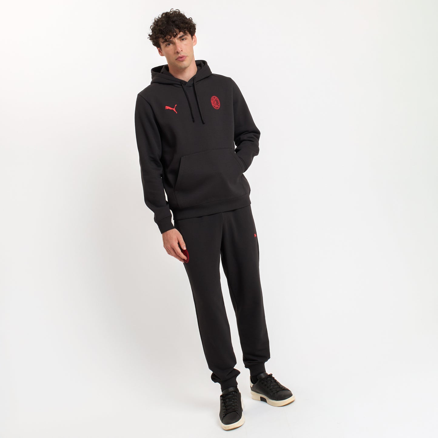 AC MILAN BLACK HOODIE ESSENTIAL COLLECTION