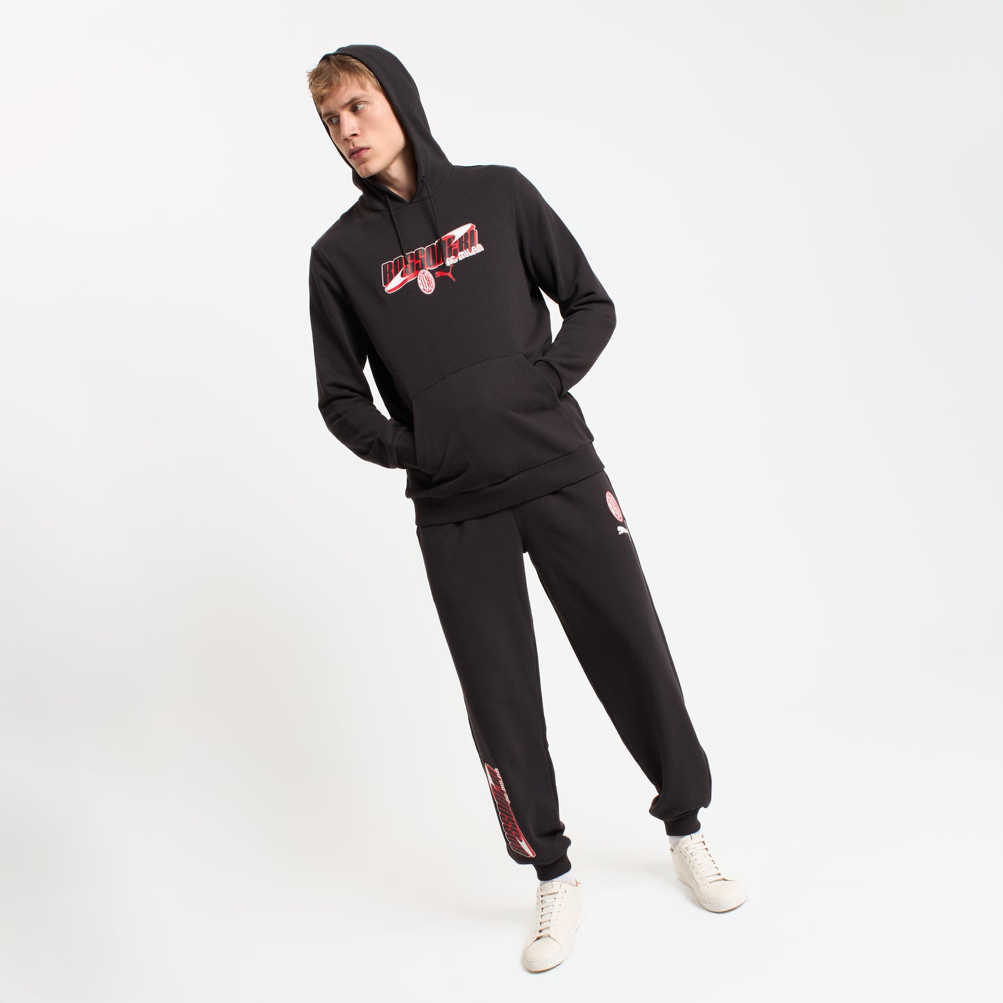 FELPA NERA CON GRAFICA ROSSONERI MILAN CULTURE