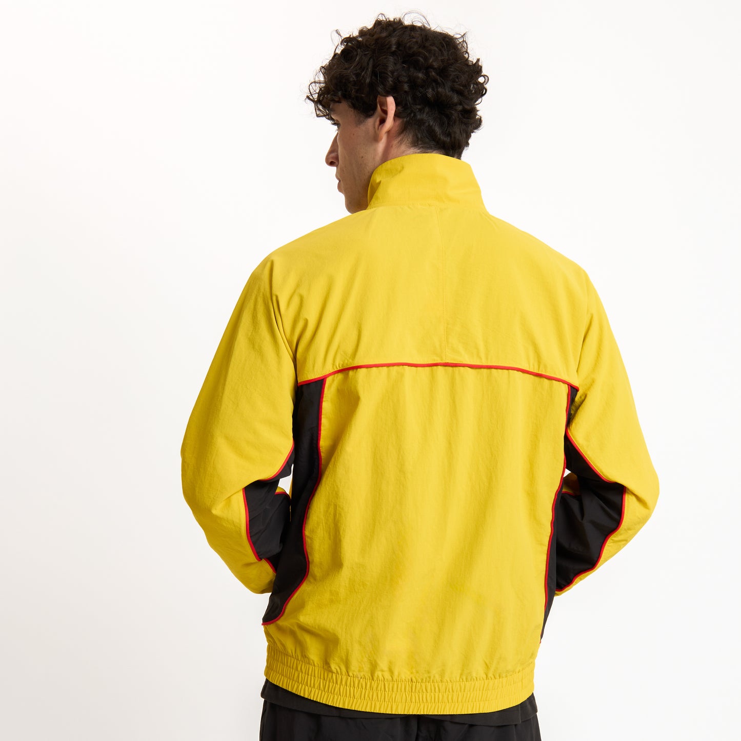 AC MILAN YELLOW JACKET FOOTBALL STATEMENT COLLECTION