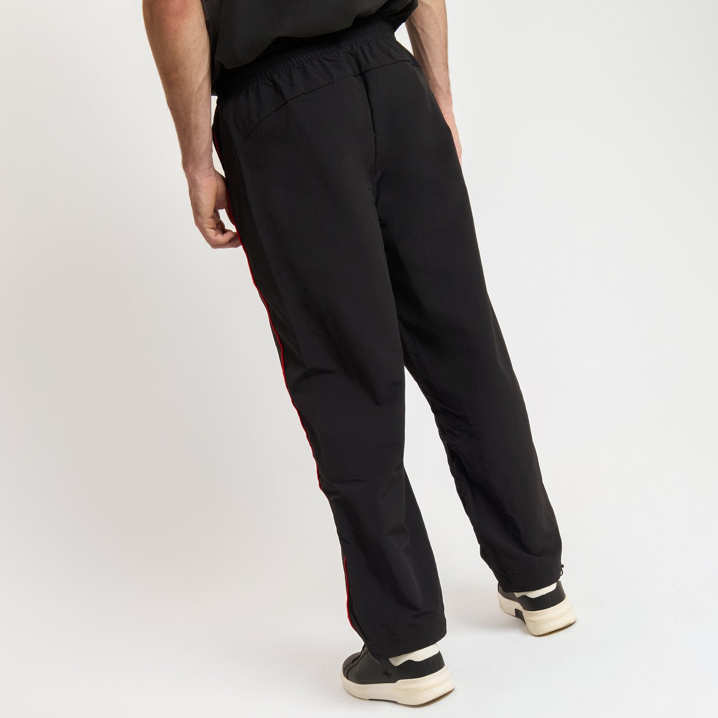 AC MILAN BLACK PANTS FOOTBALL STATEMENT COLLECTION