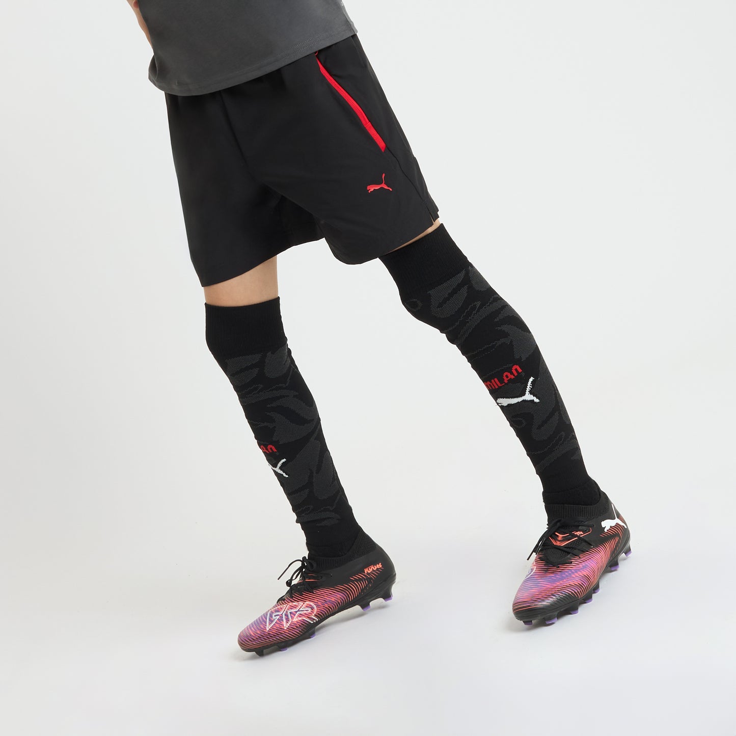 MILAN PUMATECH 2025/26 KIDS' BLACK SHORTS WITH POCKETS