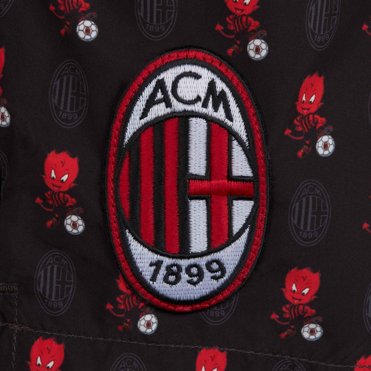 COSTUME AC MILAN X MC2 SAINT BARTH CON FANTASIA DIAVOLETTO