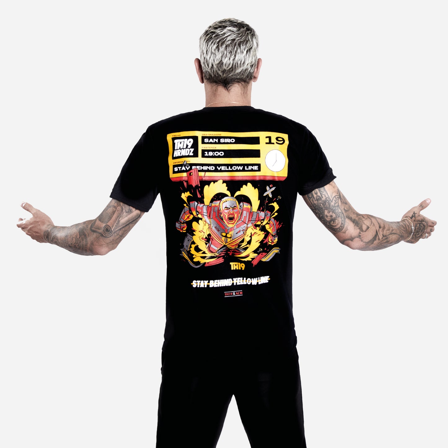 TH19 X ACM - T-SHIRT NERA CON STAMPA SUL RETRO